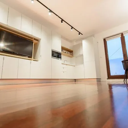 Apartament Bianco 19 - Universitate - Old Town *