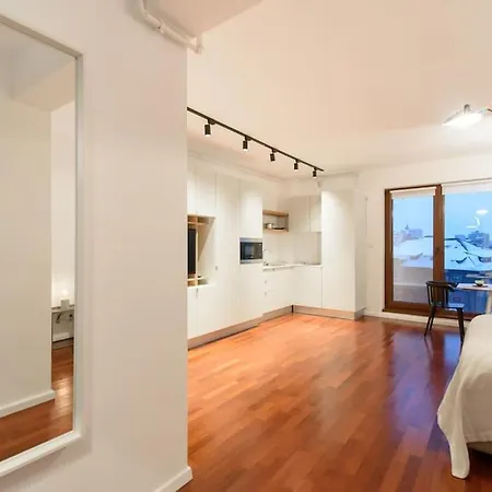 Appartamento Bianco 19 - Universitate - Old Town
