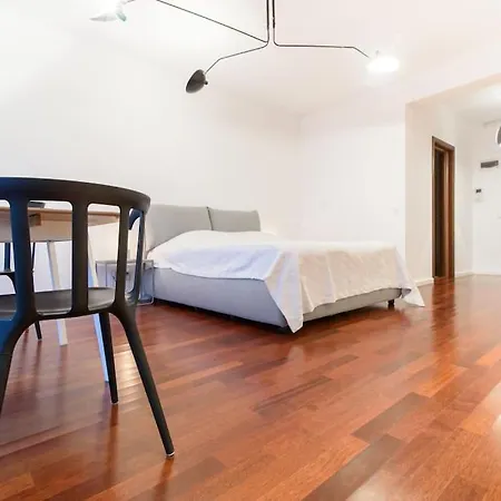 Bianco 19 - Universitate - Old Town